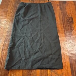 Max Mara Black 100% Virgin Wool Midi Skirt Made in‎ Italy Size 12 Side Zip Wrap
